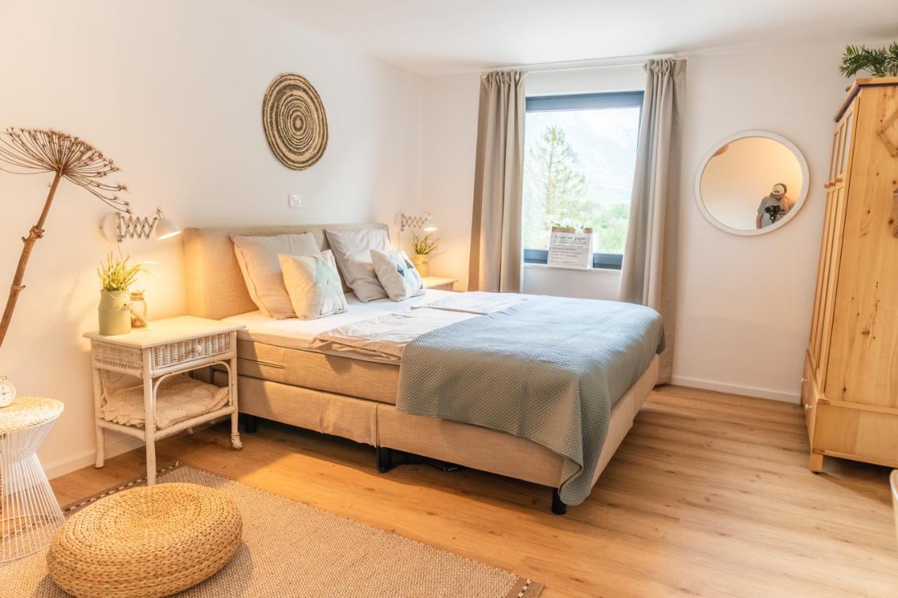 Hisa Lojz Apartment Zaga Ngoại thất bức ảnh